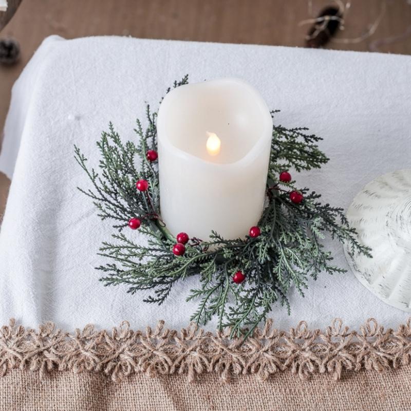 Festive 20cm Artificial Green Wreath Elegant Candlestick Decoration Realistc Pine Decor for Wedding Party Centerpiece