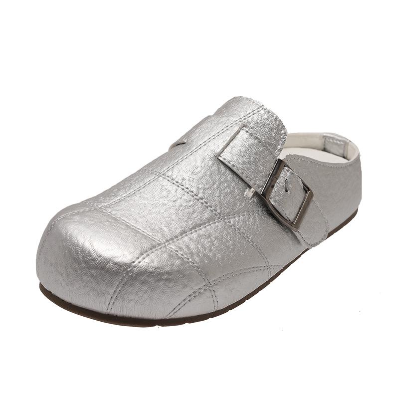 

Thick-bottomed bread slippers women s wear 2025 summer new Internet celebrity fashion simple versatile open-toed bag head sandals 40