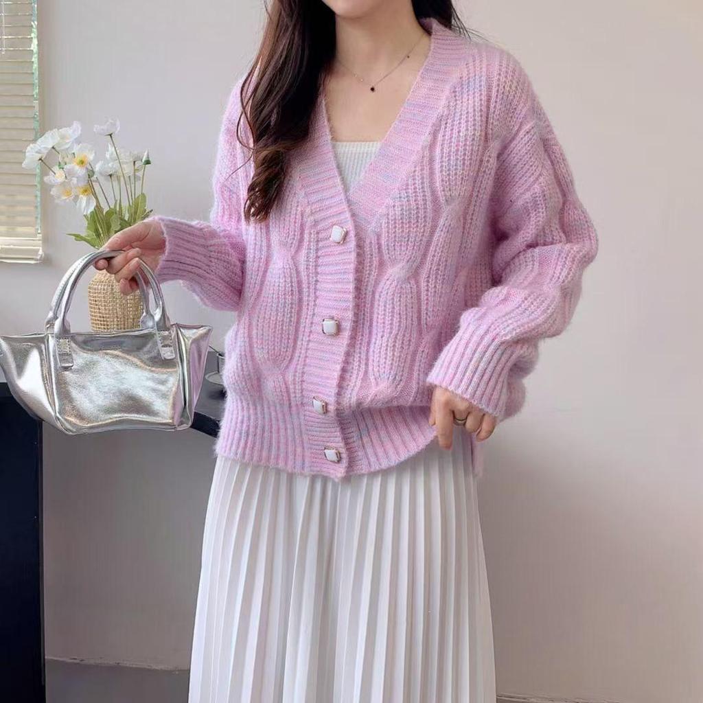 Women's V-Neck Gradient Rainbow Knit Cardigan - Loose-Fit Cable Knit Jacket for Spring & Autumn