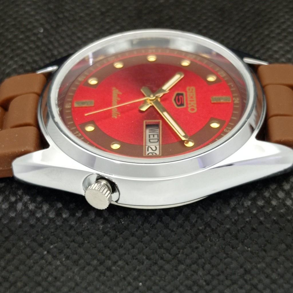REFURBISHED VINTAGE SEIKO 5 AUTOMATIC JAPAN MENS D/D RED WATCH 593a-a311241-2