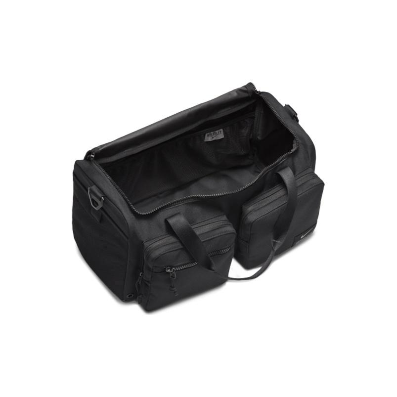 Nike Zaino per Allenamento Sportivo con Cuscino d'Aria Regolabile e Spallacci, Unisex, CK2795-010