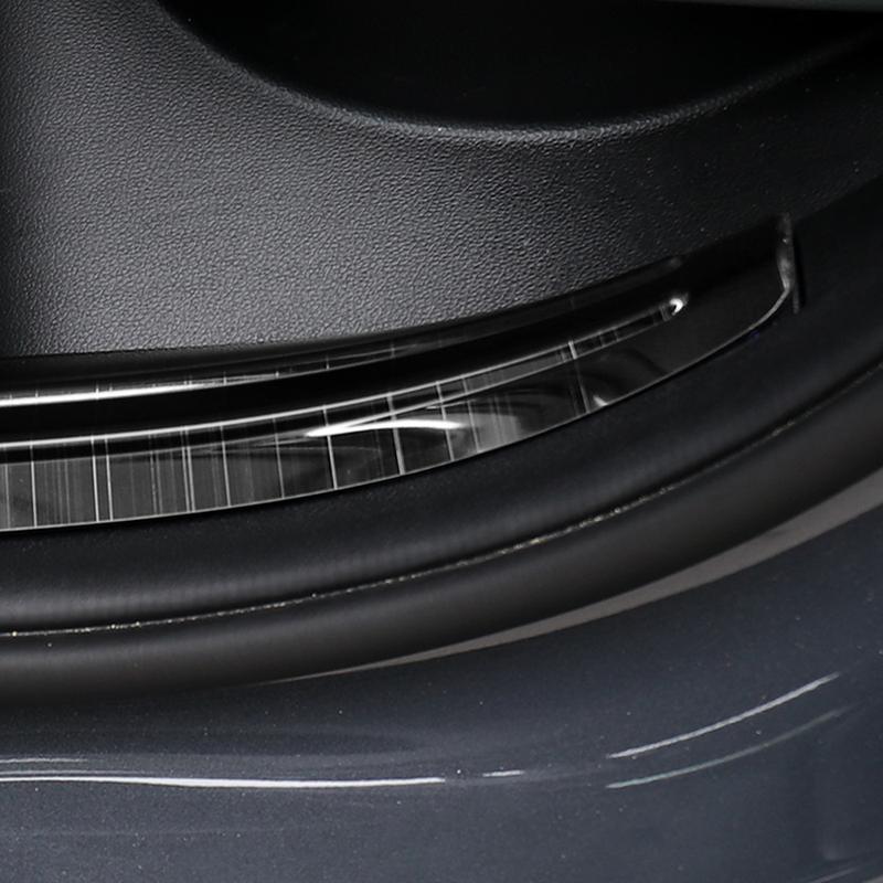 Car Interior and Exterior Door Sill Protectors Front and Rear Sill Guards Step Trim Strips Stainless Steel for Hyundai KONA SX2