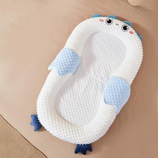Portable Baby Lounger Adjustable Support Pad Foldable Base Baby Crib Lightweight Comfortable Bottle Feeding Crib for Newborns
