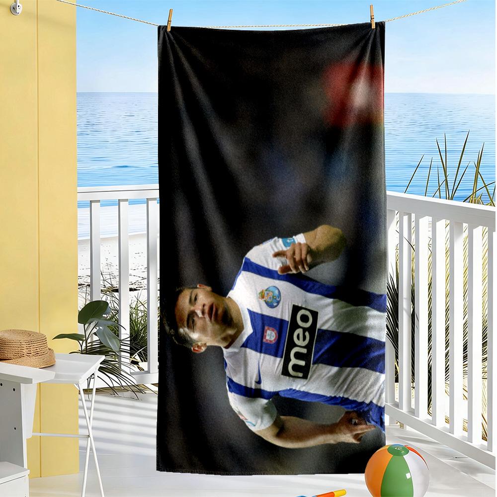 Soccer Player Action Beach Towel Super Soft & Absorbent Comfortable Lightweight Suitable for Sports, Travel, Swimming, Yoga, Bathroom, Beach, And Pool