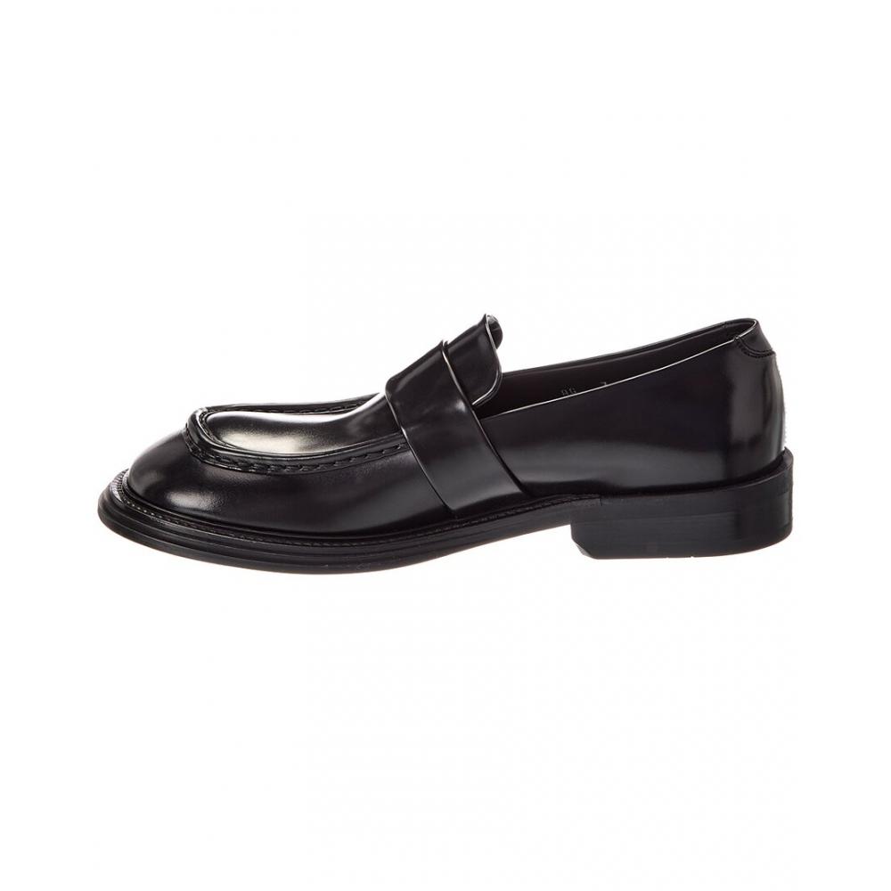 Salvatore Ferragamo Ferragamo Fidell Leather Loafer Black