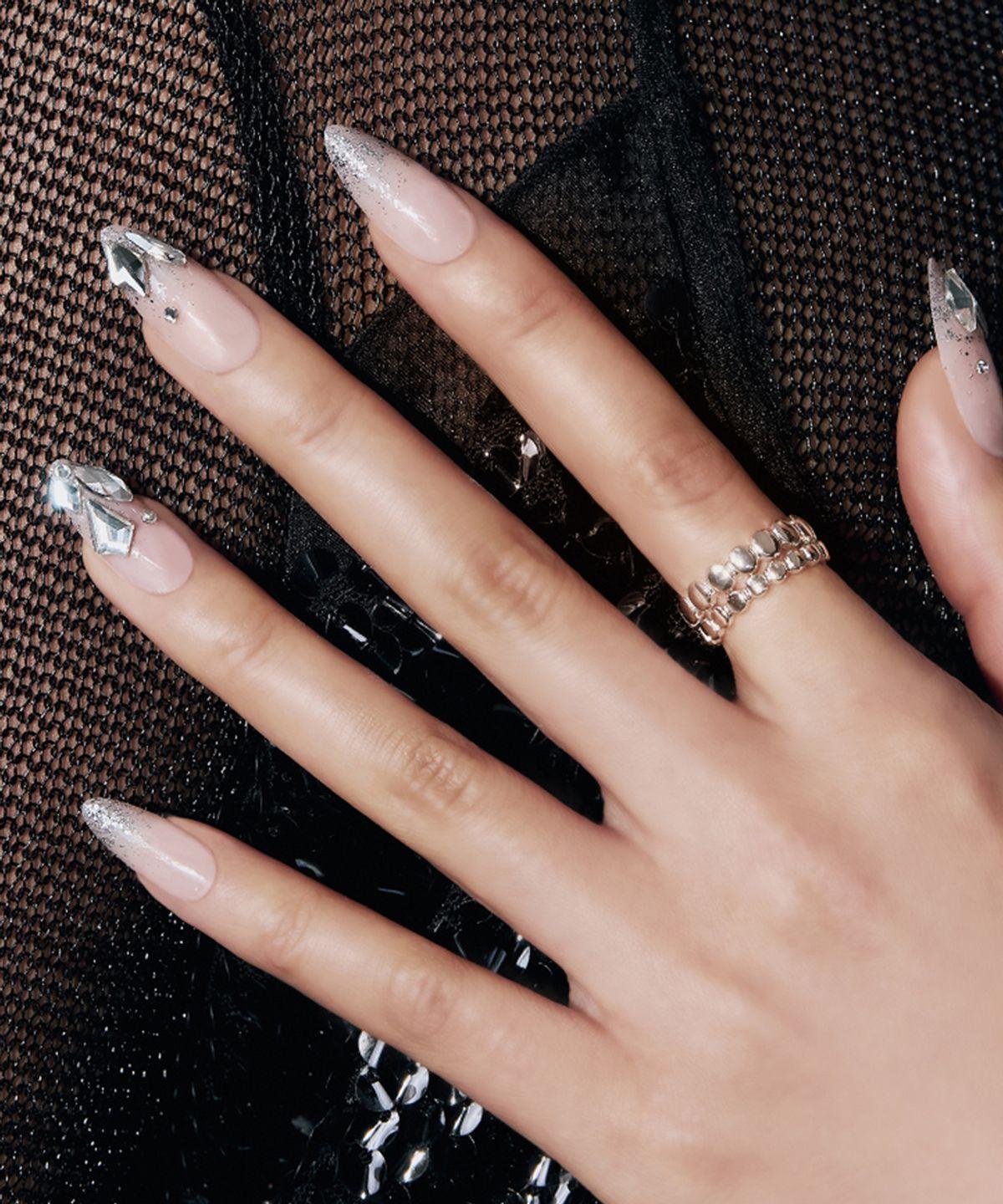 Reusable Glam Nail Tip Dollyish (Round Stiletto)