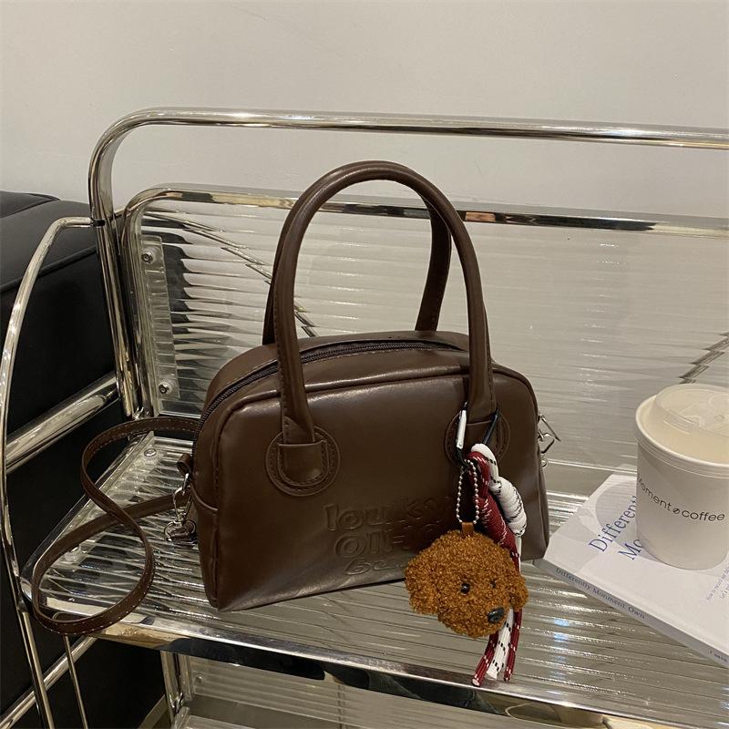2025 Spring New Casual Bag High Value Texture Retro Large Capacity Women's Portable Boston Messenger Women's Bag
