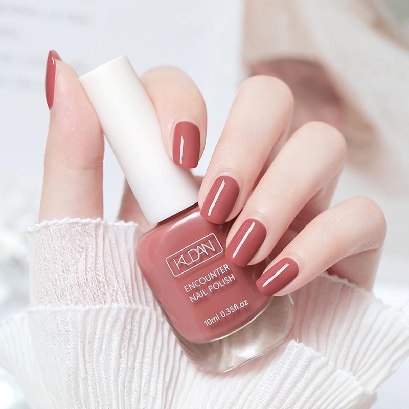 Long-Lasting Water-Based Peelable Nail Polish - No Lamp Needed, Quick-Drying, Colorfast, Perfect for Students and Salons.