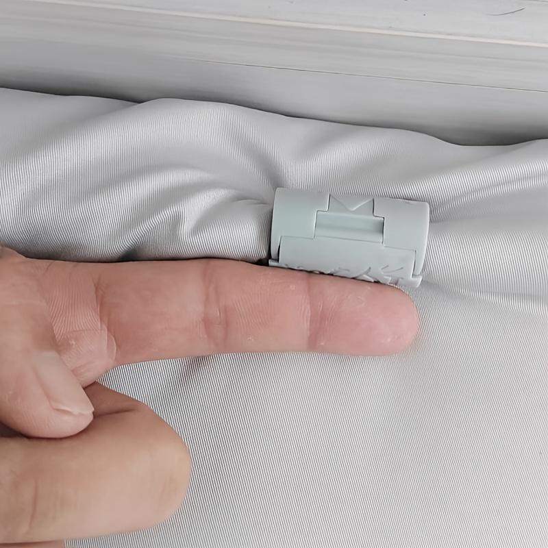 6pcs Bed Sheet Fasteners, Anti-Slip Clips And Corner Holders for Home Use, No Needle Bed Cover Clamps for Quilts And Sheet