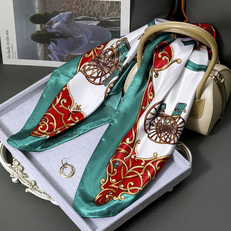 Gefleckter Satin Damen Frühling und Sommer Seidenimitat Schal Bedruckter Kleiner Quadratischer Schal Geschenk Europäischer und Amerikanischer Schal Stola