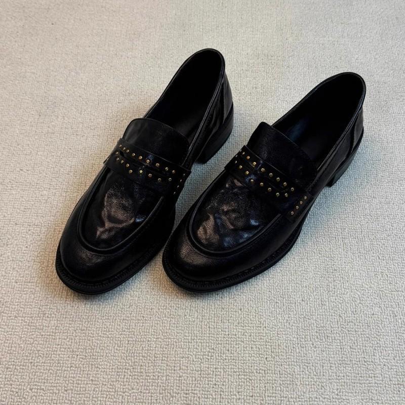 Soft leather! Loafers women's retro British style round head rivet pleated one pedal thick heel black small leather shoes