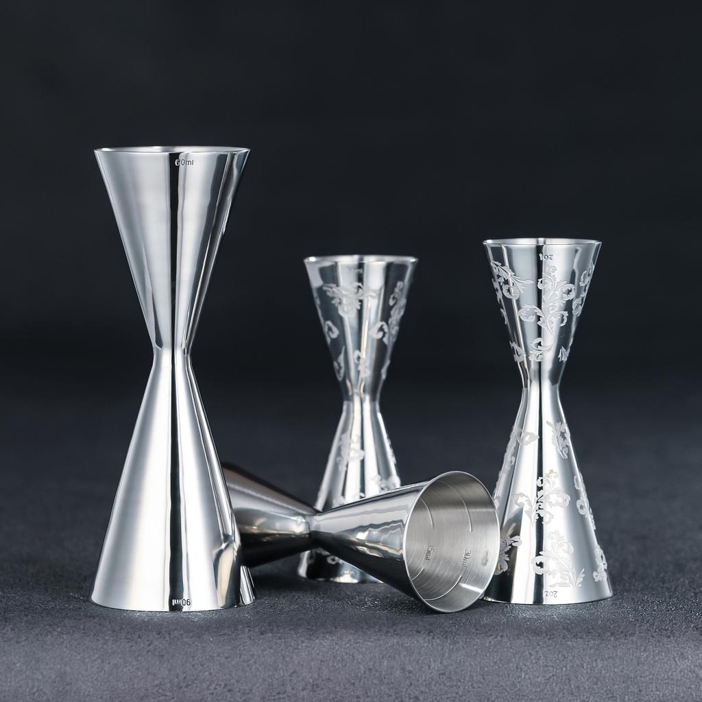 Japanese-Style Cocktail Jigger Creative Engraving Measuring Cup Stainless Steel Cocktail Jiggers Bartender Tools Bar Accessories