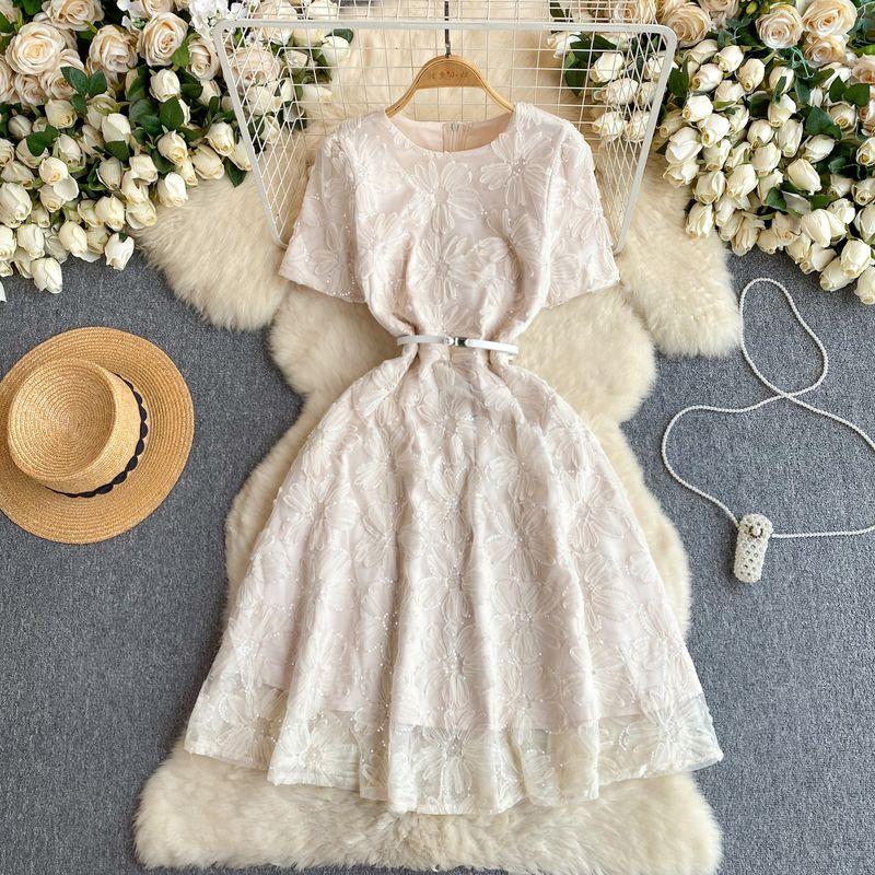 

Нежное платье в французском стиле Женское Доступная роскошь Вышитые пайетки Цветок Приталенное Средней длины Длинное Нарядное Платье Золотого стиля Apricot color M