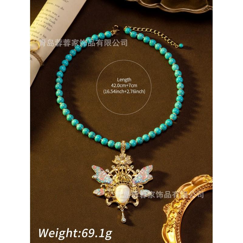 

Europe America Vintage Alloy Natural Stone Character Wing Necklace Retro Elegant Personalized