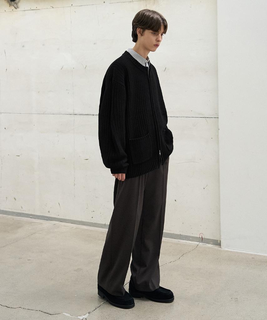 Draw Fit Constant Bulky Round Zip-Up Knit [Black]