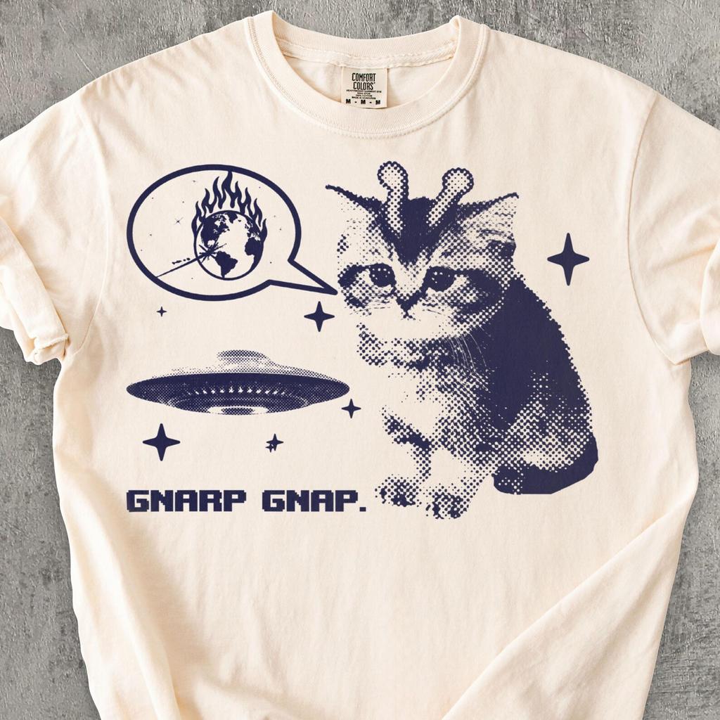 Y2k Retro Alien Cat T shirt, Vintage Graphic Tee, Silly Gnarp Gnap Cats Shirt, Comfort Colors Shirts, Trendy Tees, 2000s T shirt, 90s Gifts