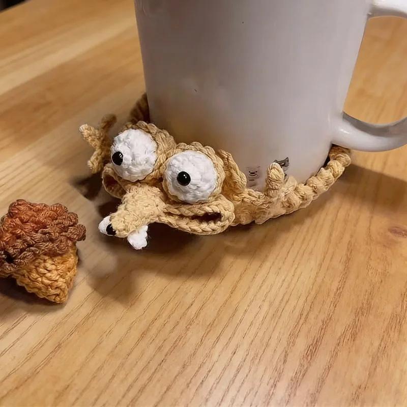 Squirrel Crochet Coaster Handmade 1 Pack Heat Resistant Animal Cup Mat For Kitchen Dining Table Insulation Decor