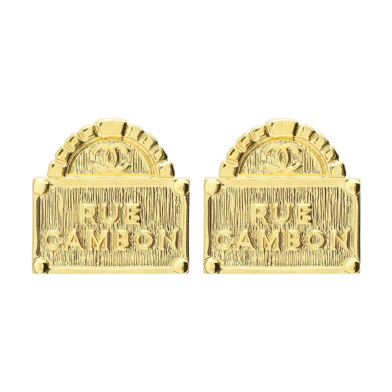 

CHANEL Classic LOGO Double C Metal Earrings Women s Gold золотий