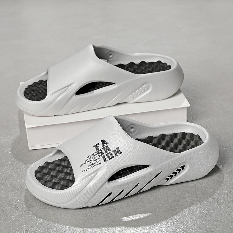 Two-Color Non-Slip Flip-Flops: Trendy Plus Size Beach Slippers for Men & Women