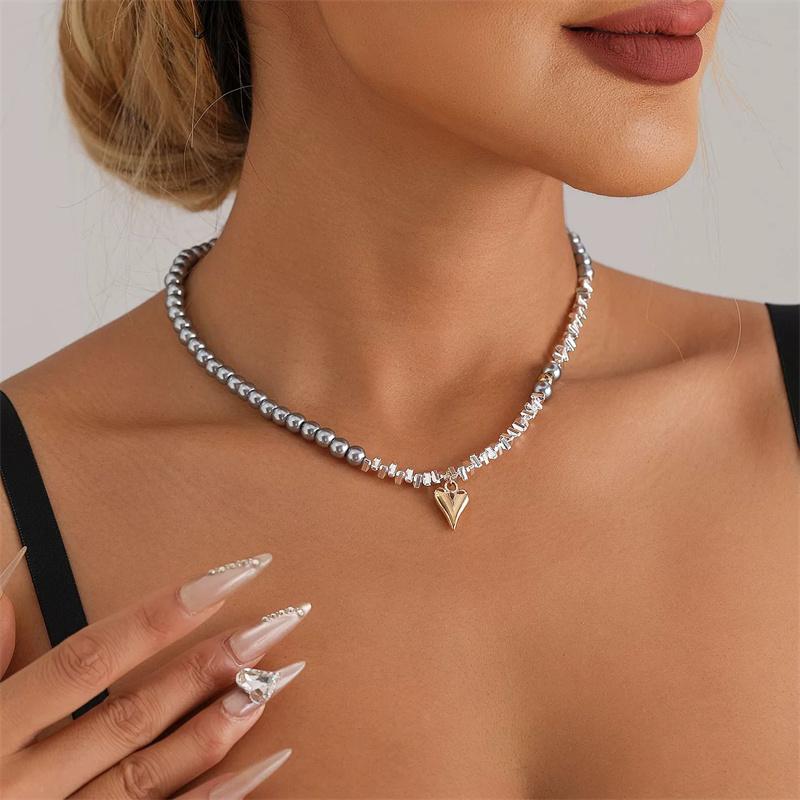 New Y2K Heart Beaded Necklace Women Boho Crystal Class Gravel Clavicle Chain Cool Y2K Choker Exquisite Fashion Jewelry