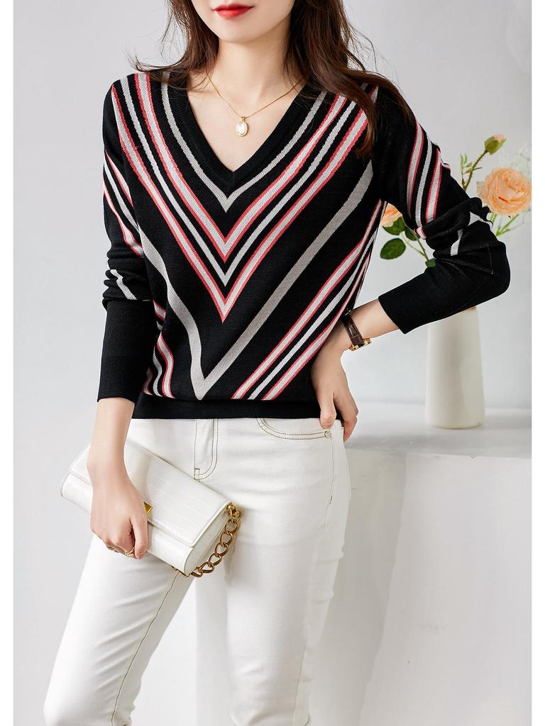 Women's Slimming V-Neck Striped Long-Sleeve Sweater – Versatile Autumn/Winter Fashion.