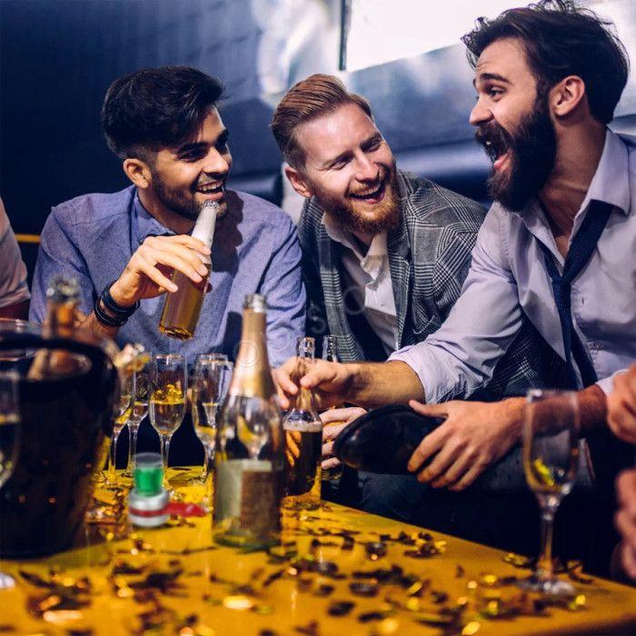 Board Game - SHOP-STORY - SHOTGAME - Apéritif - 2 To 6 Players - Spinning Arrow and Shot Glass