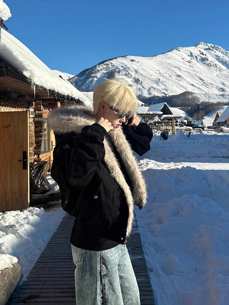 

Men s Mountain Eagle Genuine Fur Collar Hooded Winter Jacket 3XL (suggested 165-190 jin) чорний