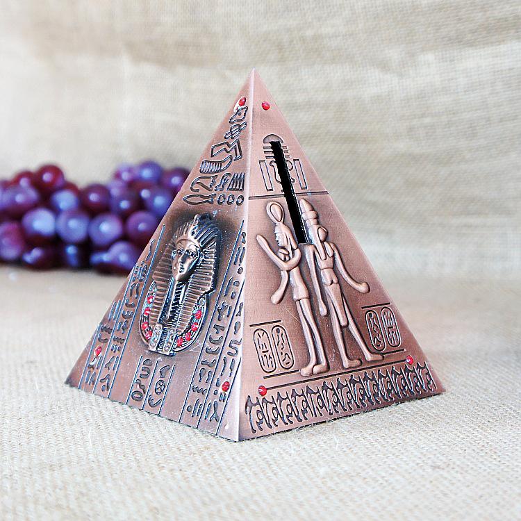 

Сувенірна металева скарбничка Єгипетська піраміда