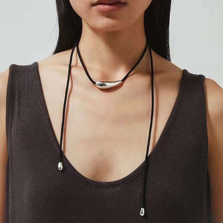 

Women s Niche Blue Silk Water Drop Pendant Necklace