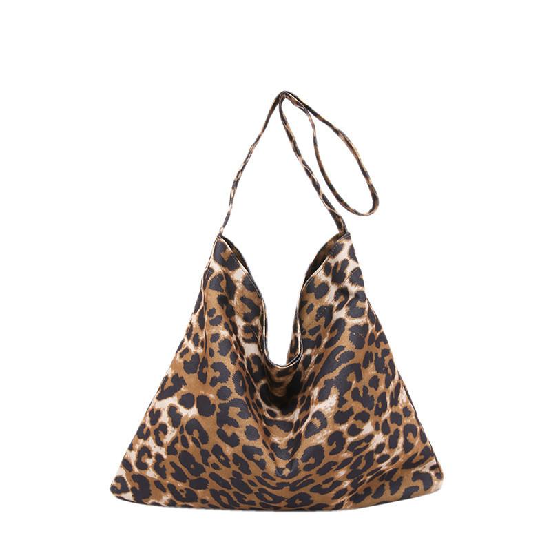 Contemporary Leopard Print Handbag For Women Ideal For Trendy Street Fashion коричневый
