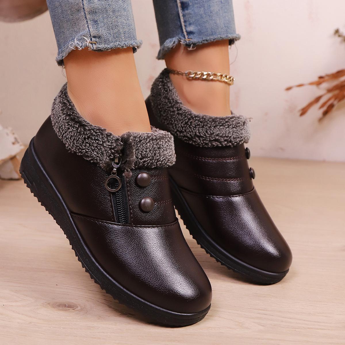 

Foreign trade mother shoes cotton shoes women s winter velvet warm snow boots cotton middle-aged and elderly non-slip flat boots 41 коричневый