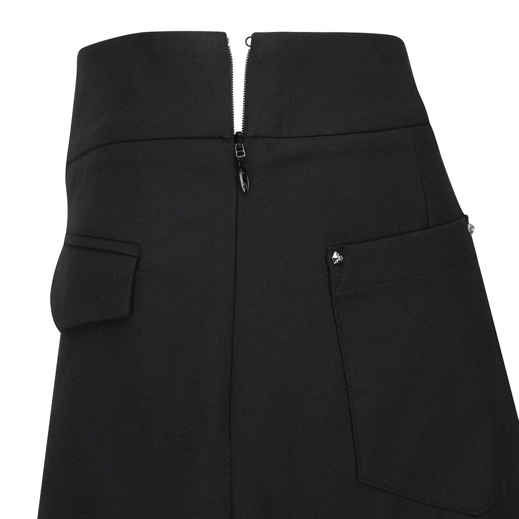 Anew Golf W Unbalanced Pleats Sq_Bk