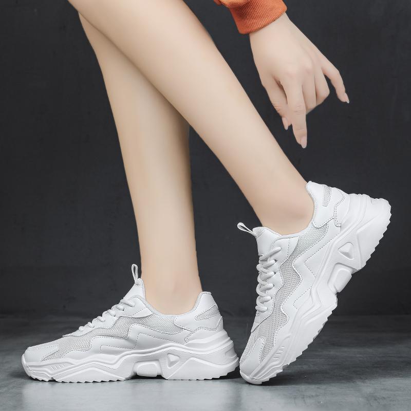 The Same Style of Sports Shoes for Men and Women Casual Shoes Running Shoes Pure White Fresh Simple Ultra-light Sneakers