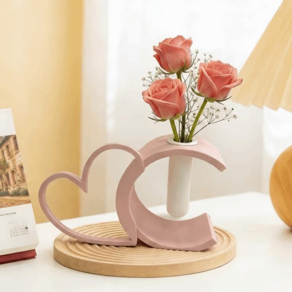 Modern Heart-shaped Vase Imitation Ceramic Hydroponic Vase Flower Vases  Dining Table