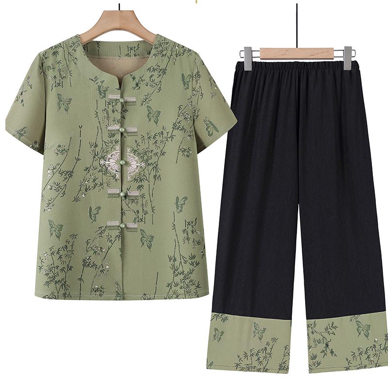 

Mom s Summer Outfit: Stylish Short-Sleeved Tang Suit Cardigan for Middle-Aged and Elderly Women 4XL (130-145 lbs)