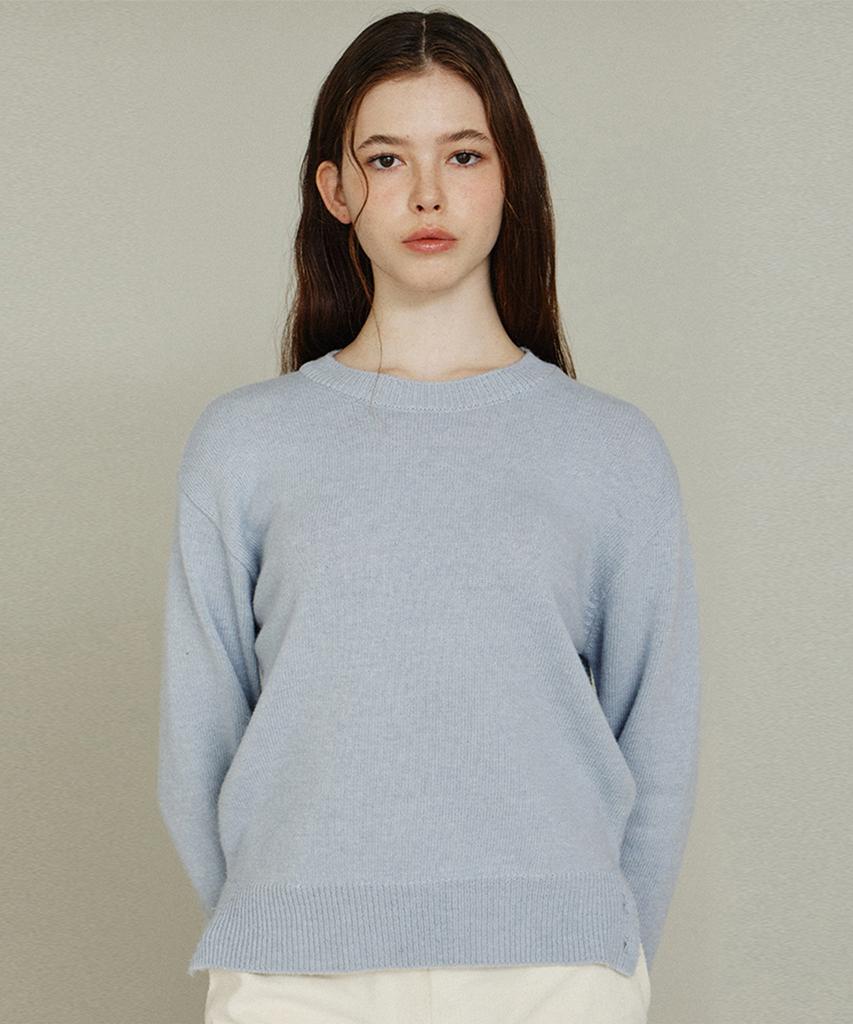 ITOV SEOUL Slit Button Round Knit Sb