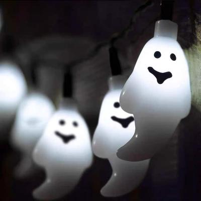 LED Halloween Geister Lichterkette - Batteriebetriebene Dekoration für Bar oder Hof