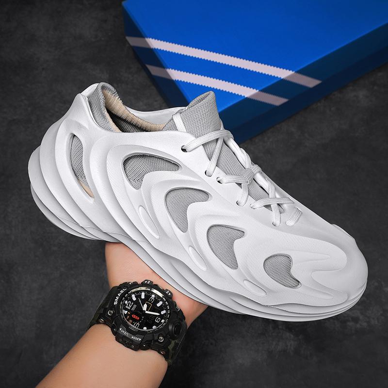 Fashion New Men Spring Summer Casual Shoes EVA Cave Shoe Garden Shoes Fly Weaving Mesh Breathable Light Outdoor Sneakers Running Shoes