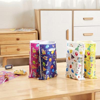 50 Stück Süßigkeiten-Goodie-Geschenktüten mit Henkel, große Kapazität, leuchtende Farben, Cartoon-Muster, Geburtstagsgeschenk, Spielzeugtüten