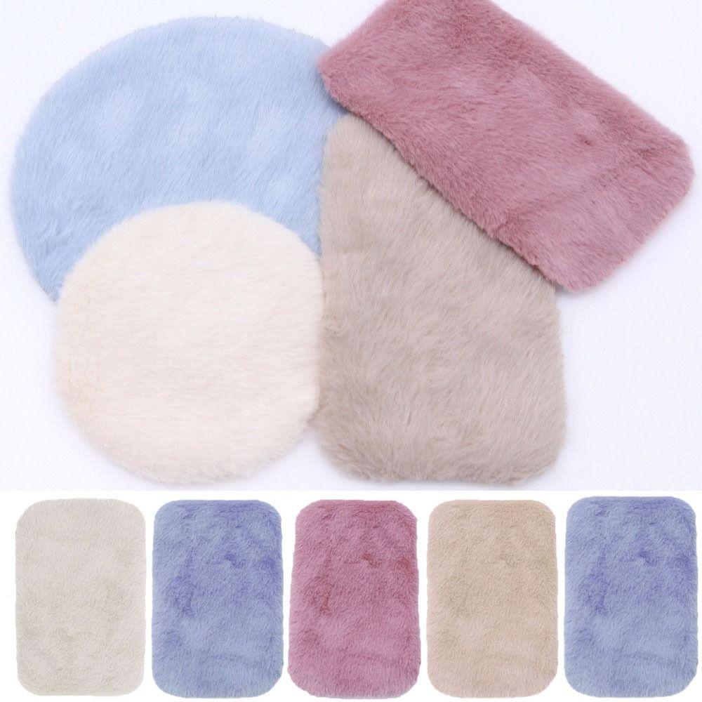 1: 12 Miniature Model Mini Plush Carpet High Quality Floor Mat  Miniature Dollhouse Decoration