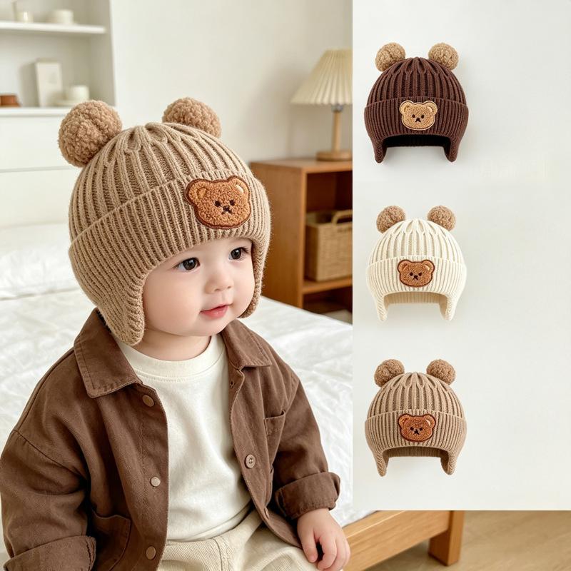 Autumn and Winter Children's Thickened Warm Ear Protectors, Boys and Girls Cartoon Wool Knitted Hats, Cute Bear Integrated Hats