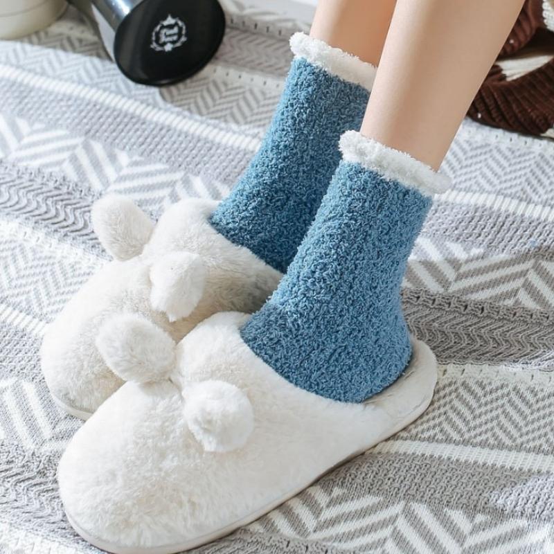 5 Pairs Thickened Coral Fleece Sock for Women Medium Tube Comfort and Warmth Winter Floor Socks