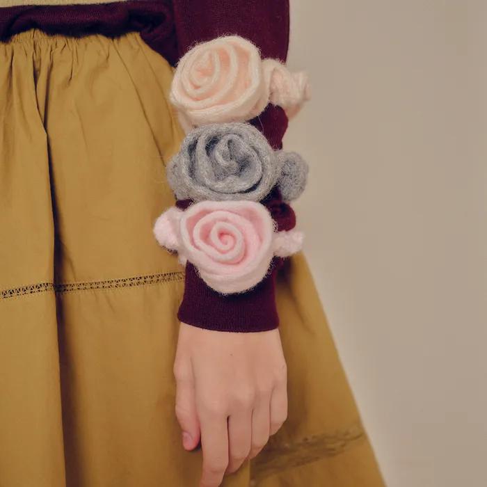 Rose Corsage Scrunch_CREAM(310541)