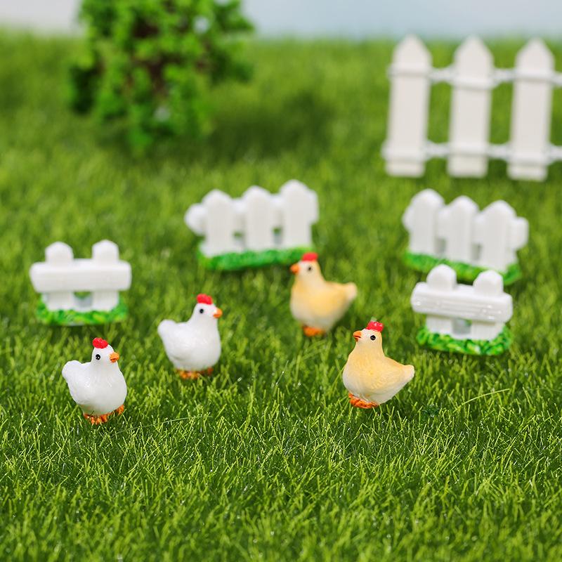 Fence Micro-landscape OrnamentsCute Chicks Succulent Garden Landscaping Decorations and Sheep