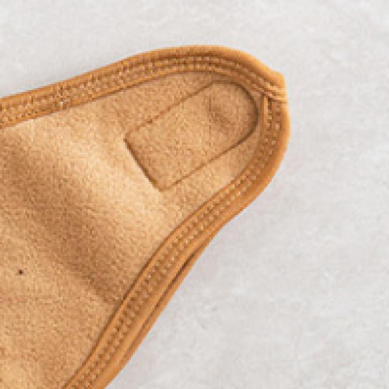 Daiso Three Dimensional Mask Type Cold Weather Pad Brown