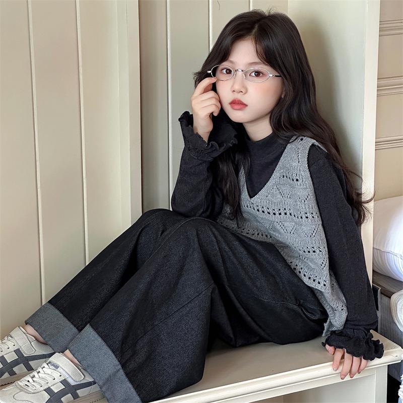 

Girls Autumn 2025 Round Neck Long Sleeve Top & Korean Style Wide Leg Pants Set 160cm
