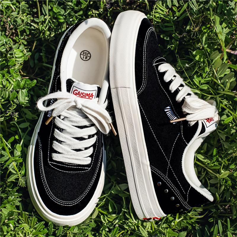 New Men's Classic Four Seasons Fashion Canvas Low Top Skateboarding Shoes Comfortable Soft Sole Sneakers