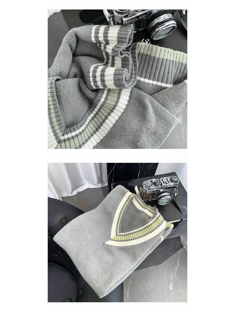 Men's College-Style Wool Sweater Vest: Trendy, Artistic, and Sleeveless for Autumn and Winter
