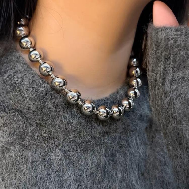 Chic Women Necklace Silver Alloy Beaded Decoration Collarbone Chains Jewelry