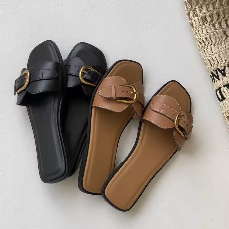 Slippers women wear new fashion one-word drag thick bottom to increase height and step on shit advanced cool slippers